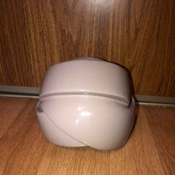 Intricate vintage wooden hat block (Millinery) - Picture 1 of 5